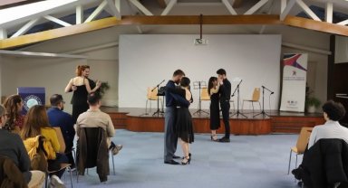 Gençlik merkezi gönüllülerine özel kutlama