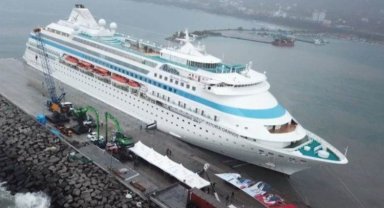 Hayaldi gerçek oldu! İlk kruvaziyer gemisi geldi