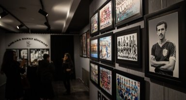 'İletişim' destekli 'Zor Yıllar' sergisi