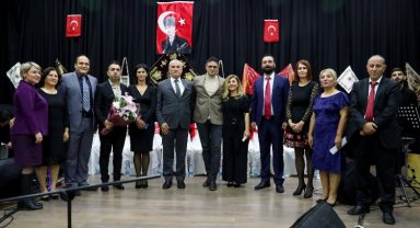 İzmir Aliağa 2022'yi türkülerle uğurladı