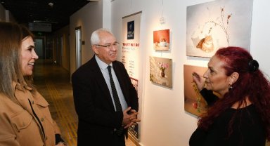 İzmir Karabağlar'da 'İnadına Hayat İnadına Sanat'