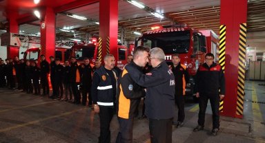 Kayseri Büyükşehir Antalya'da sel yaraları sarıyor