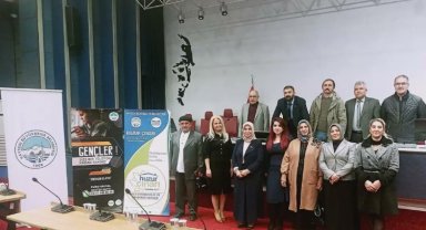 Kayseri Büyükşehir'den muhtarlara eğitim