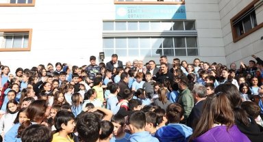 Kayseri protokolü öğretmenlerle buluştu