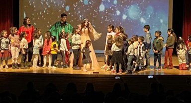 Kütahya'da 'Vazodaki Peri' sahnelendi