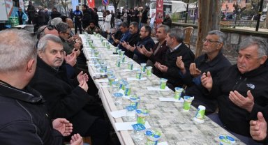 Manisa'da şehit ailelerini duygulandıran program