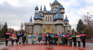 Masal Şatosu yüz binlerce vatandaşa ulaştı