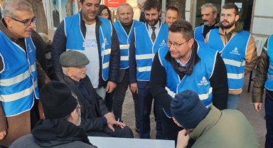 'Mavi Yelekliler' Bursa'da Görükle sakinleriyle buluştu