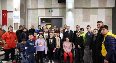 Memduh Büyükkılıç'tan engelleri ortadan kaldıran hizmet