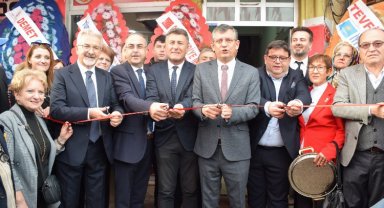 Mustafakemalpaşa'da CHP coşkusu