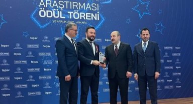 OSBÜK'ten CW Enerji'ye 'en çok kadın istihdam sağlayan firma' ödülü