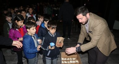 Rize Belediyesi'nden çocuklara sinema keyfi