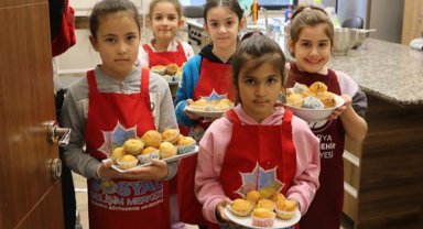Sakarya'da SGM öğrencilerinden 'yerli malı' mesajı