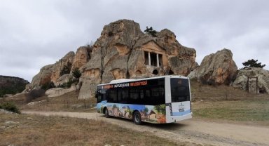 Tarihi tanıtmaya geldiler