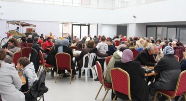 Tekirdağ Saray'da çay içleri ısıttı