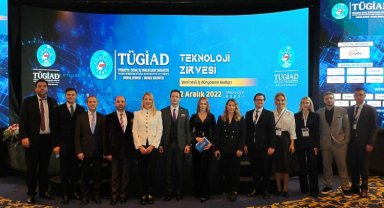 TÜGİAD'ın Teknoloji Zirvesi yeni nesli buluşturdu