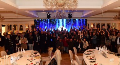 Akiş Boya'nın gurur gecesi