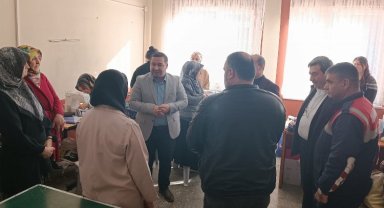 Bilecik Pazaryeri'nde dikiş nakış kursiyerlerine ziyaret