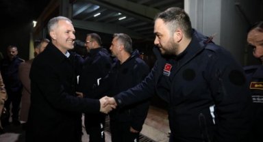 Bursa İnegöl'de protokol üyeleri yeni yıla mesaide girdi