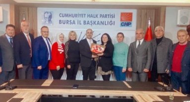 Bursa'da siyasetin rengini değiştiren ziyaret
