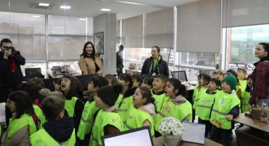 Çınar Çocuk Evi'nin minikleri gazetecileri unutmadı