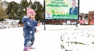 Denizli yaylalarında kar sevinci