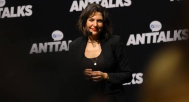 Ece Üner Anttalks'un konuğu oldu