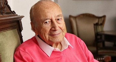 Gazeteci-Yazar Hıfzı Topuz 100 yaşında