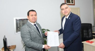 İYİ Parti Sakarya İl Başkanı mazbatasını aldı