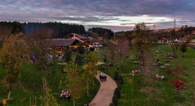 Karnesini getirene her şey bedava!