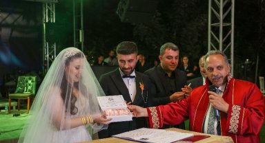 Kayseri Talas'ta bin 456 'evet'