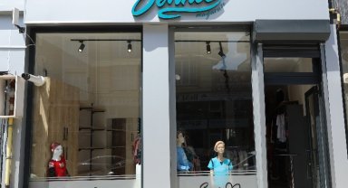 Kocaeli Çayırova'da 1600 aile Sevince'den giyindi