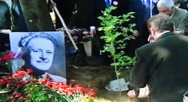 Mavi gözlü dev Beylikdüzü'nde anıldı