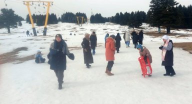 Mudanyalı gençlerden 'Uludağ Milli Park' keyfi