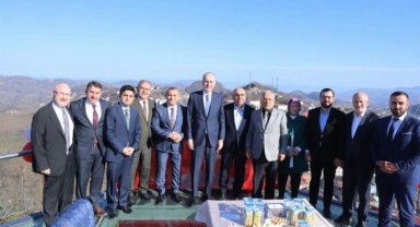 Numan Kurtulmuş seyir terası ve sosyal tesis açtı