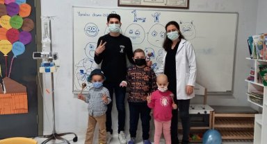 Sakarya tedavi gören çocukların her zaman yanında