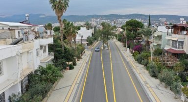 Taşucu'da yolları yeni yüzüne kavuşturdu