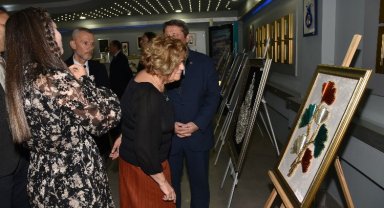 'Tel ve Çivinin Aşkı' Manisa'da sergilendi