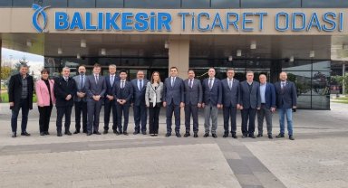 TÜRKONFED '100. yıl' için Bandırma'dan yola çıktı