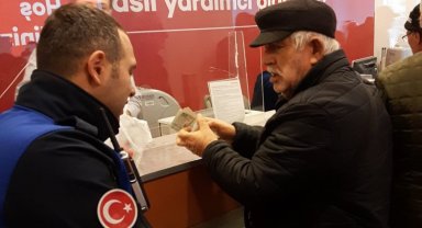 Zabıta sağ olsun... Kaybettiği maaşına bir kaç saatte kavuştu!