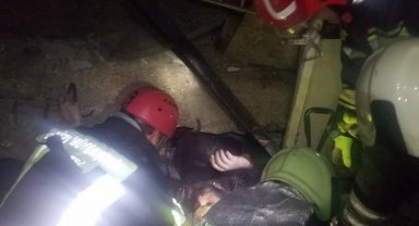 10 kişi daha göçükten kurtardı