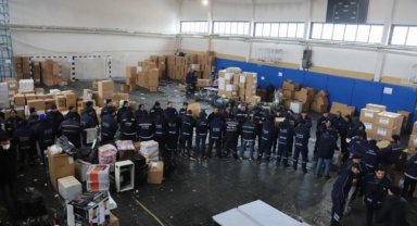 54 tır insani yardım malzemesi gönderdi