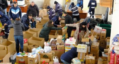 Afet bölgesine Eskişehir'den yoğun destek