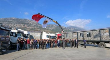 Alanya'dan Hatay'a 210 konteyner ev