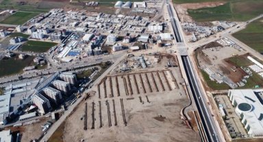 Bakanlar 'Ekşioğlu Vakfı Konteyner Kenti'ni inceledi