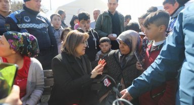 Başkan Şahin'den Gaziantep Çadır Kent'e ziyaret