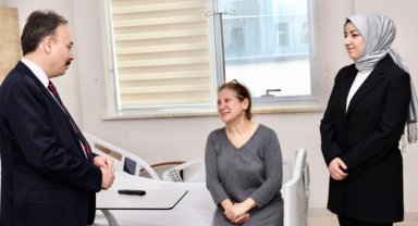 Bilecik Valisi Kızılkaya derpemzedeleri hastanede ziyaret etti