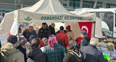 Bursa Osmangazi tüm gücüyle depremzedelerin yanında