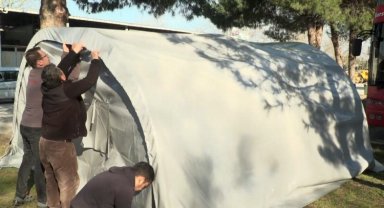 Bursa Osmangazi'den deprem bölgesine çadır desteği