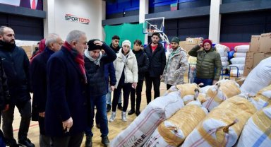 Fatih Belediyesi 1,6 milyon adet ihtiyaç malzemesi gönderdi